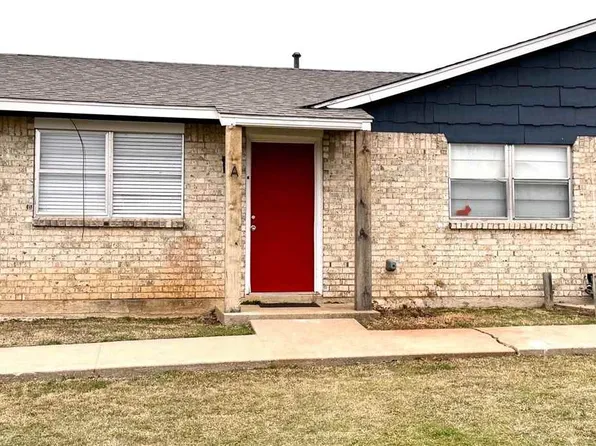 10 SW 69th St, Lawton, OK 73505