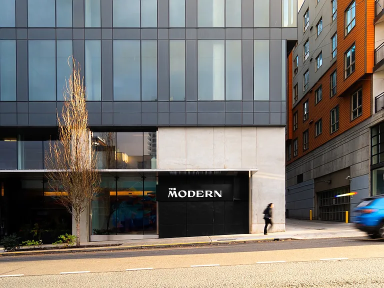 The Modern — Photo 30