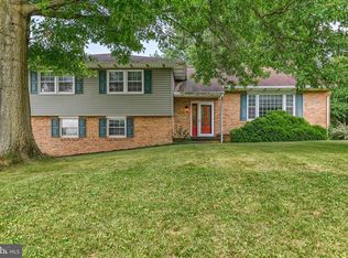 377 Mount Pleasant Rd, Hanover, PA 17331