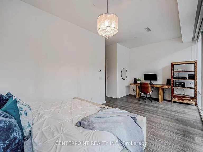 1 Bloor St E #515 — Photo 18