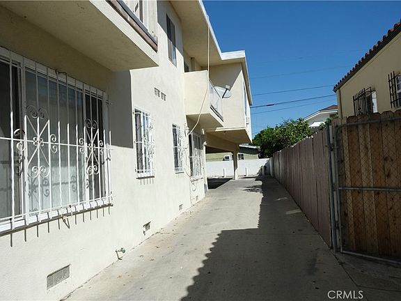 3rd image of 4553 W 17th St