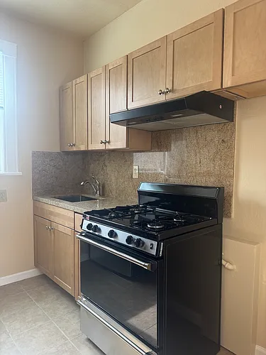 950 Pine st Partners Photo 1