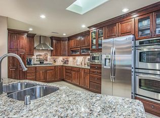 3401 Rowena Dr, Los Alamitos, CA 90720
