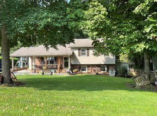 193 Wildcat Rd, Hillsville, VA 24343