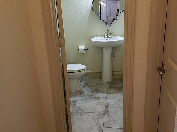 5th image of 4904 Brookside Dr