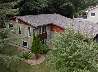 13 Woodcrest Dr, Circle Pines, MN 55014