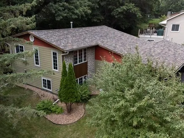 13 Woodcrest Dr, Circle Pines, MN 55014