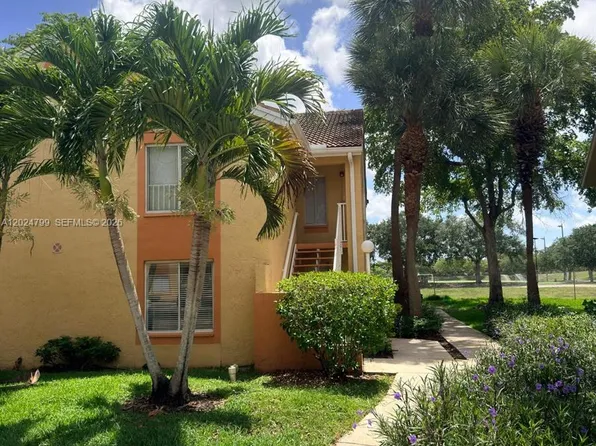 1025 Coral Club Dr #1025, Pompano Beach, FL 33071