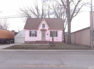 7017 Bluffton Rd, Fort Wayne, IN 46819