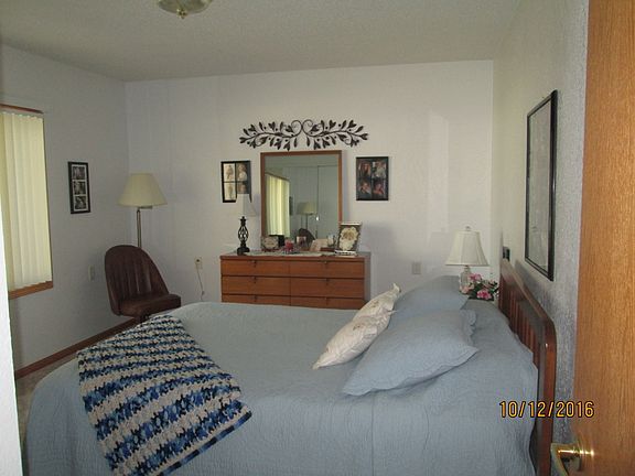 2nd image of 712-800 N Sunset