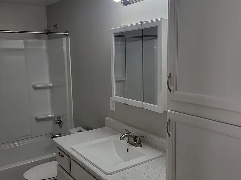 Stillwater Apartments — Photo 11