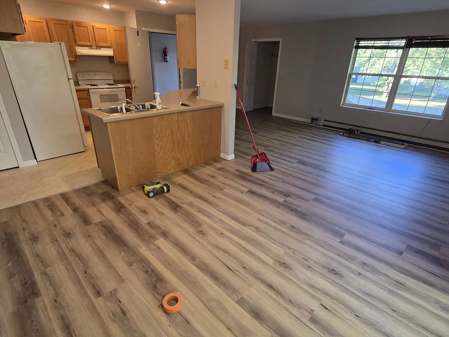 2 bed, 900 sqft, $1,000 — Photo 3