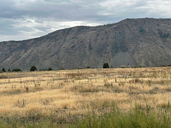 5th image of 4 Utah Dr