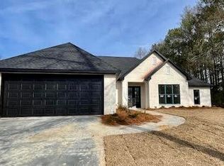 138 N Slade Rd, Sumrall, MS 39482