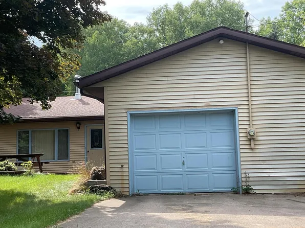 420 84th St SE, Byron Center, MI 49315