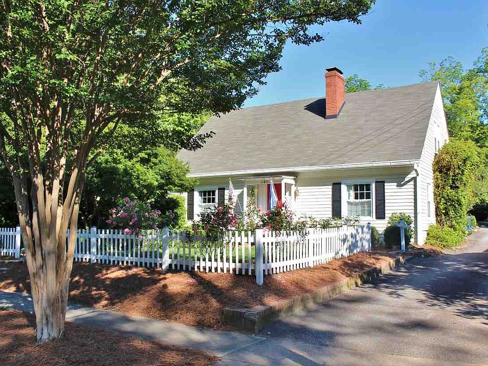 1st image of 548 Palmetto St