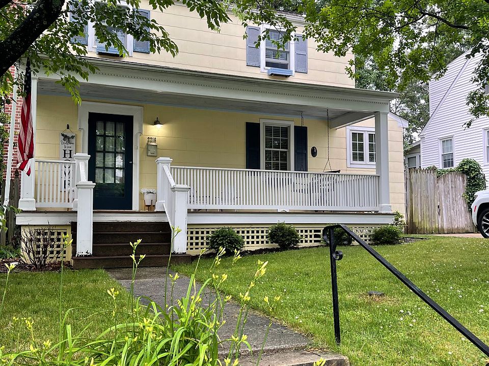 1st image of 2216 S Culpeper St