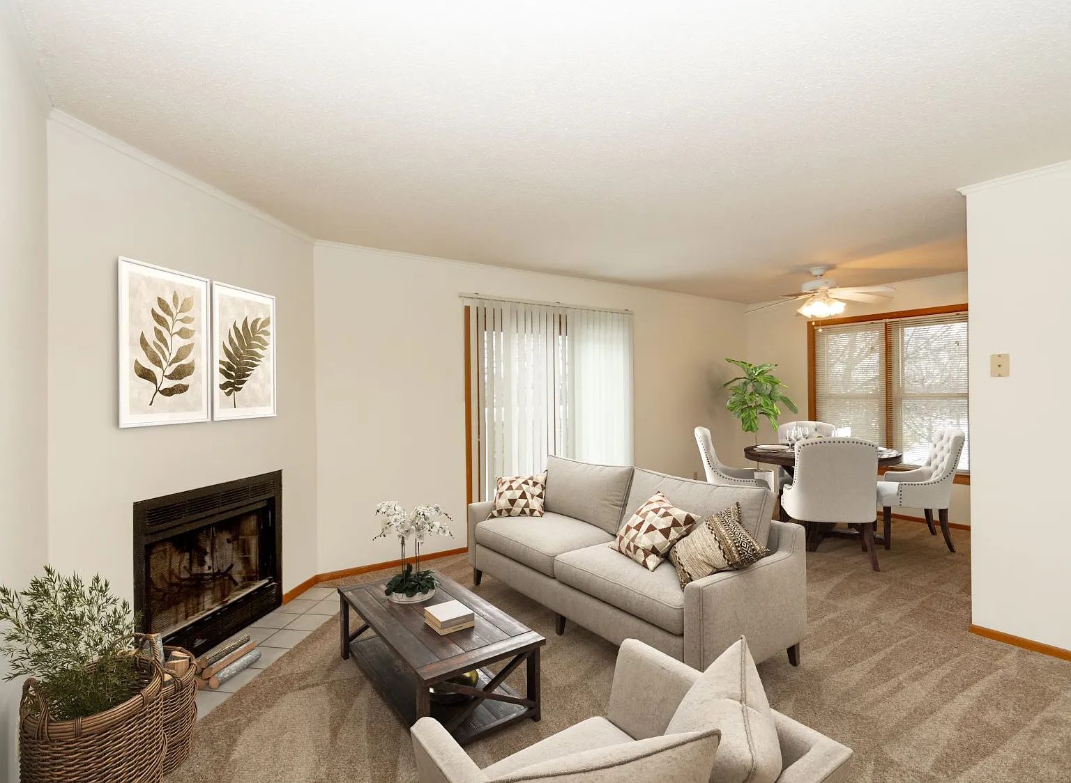 Oakleaf Townhomes — Photo 3