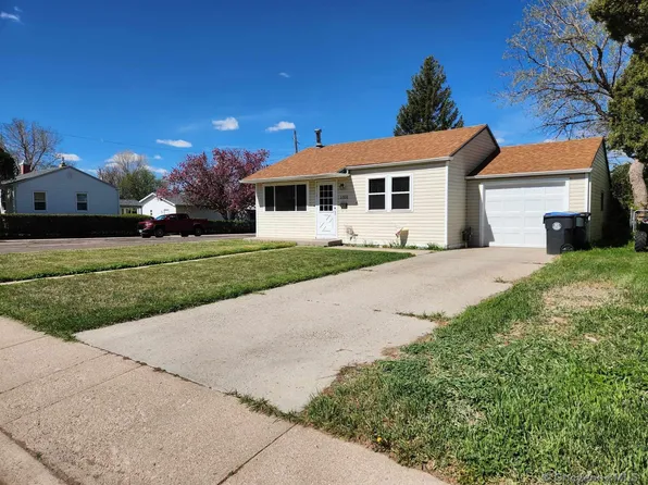 3502 Alexander Ave, Cheyenne, WY 82001