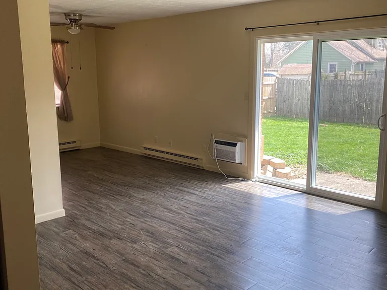 88 Ryder Ct #2 — Photo 2
