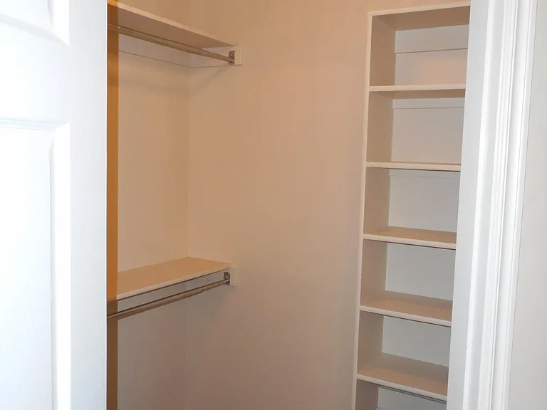 3516 E Aurora St — Photo 13