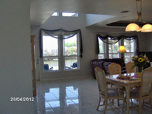 4th image of 13725 La Entrada Calle Corpus A