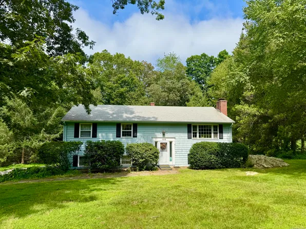 105 Chesterfield Road, East Lyme, CT 06333