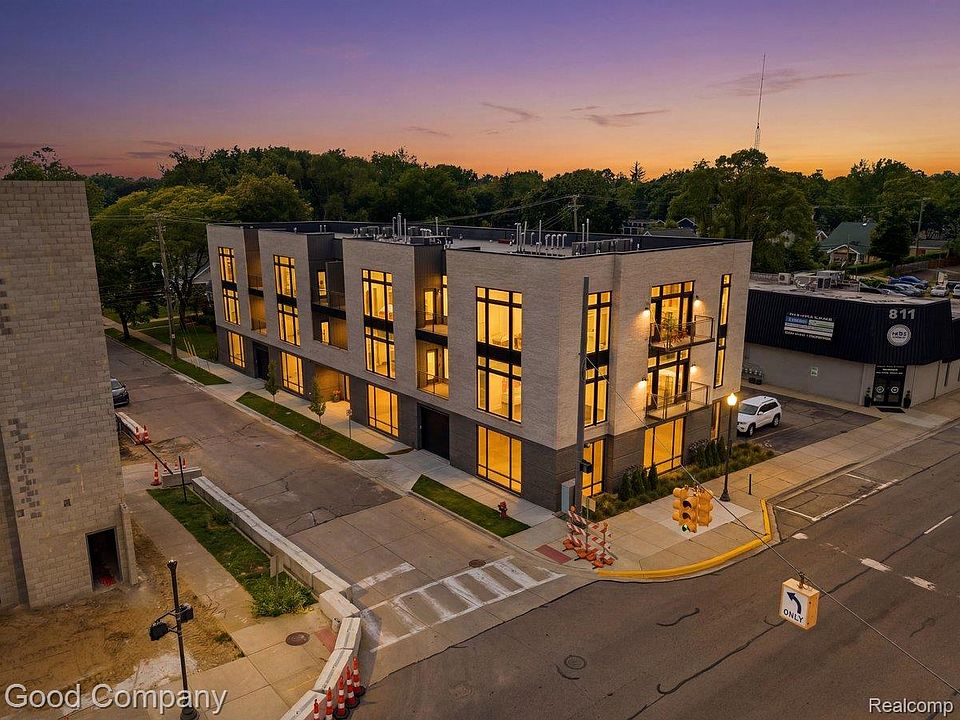 1st image of 110 Austin Ave #301