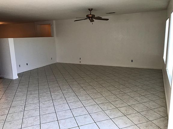 4th image of 3304 Kaylyn St