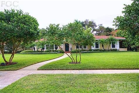 3rd image of 1308 Gasparilla Dr