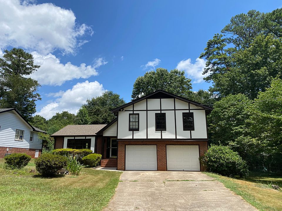 1st image of 692 Emerald Forest Cir