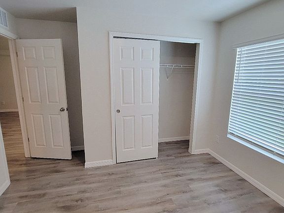 4th image of 11397 Kimberly Ave