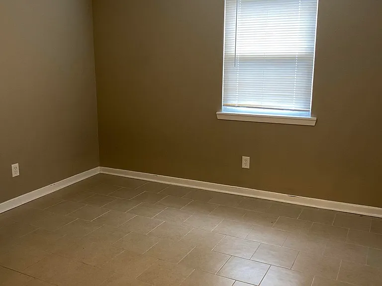 212 Briarcliff Dr — Photo 7