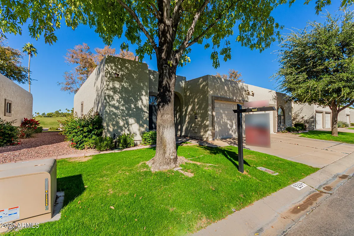 Building Photo - 9264 W Morrow Dr