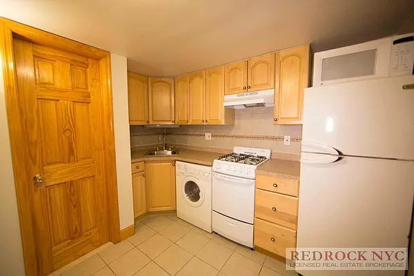 Rented by Red Rock Realty | media 21