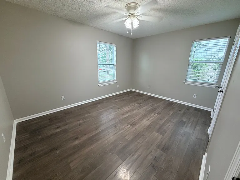 5023 Hammock Trl — Photo 17