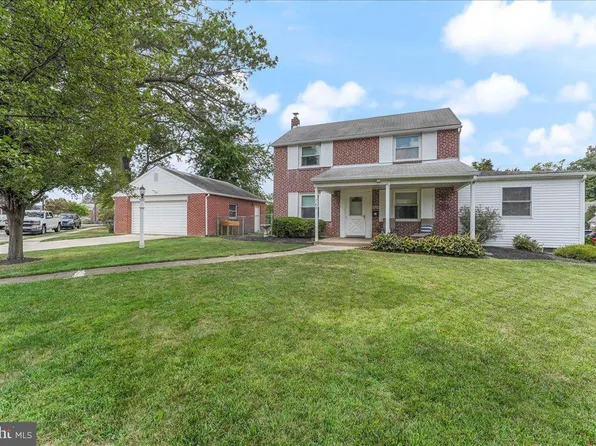 262 School Ln, Springfield, PA 19064