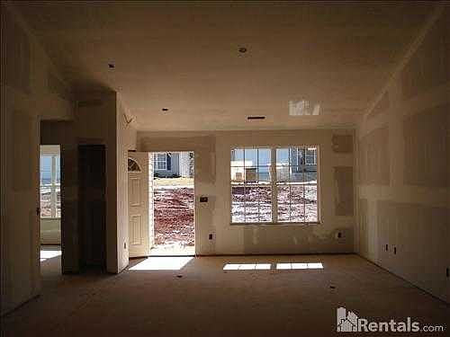 2nd image of 546 Chastine Dr