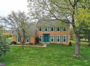 8513 Goshen View Dr, Gaithersburg, MD 20882