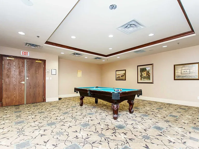 39 Oneida Cres #610 — Photo 43