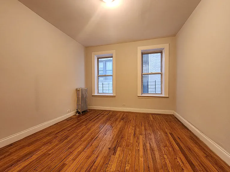 233 W 233rd St #1C — Photo 4