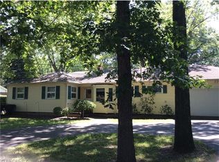 1405 Niles Cortland Rd, Niles, OH 44446