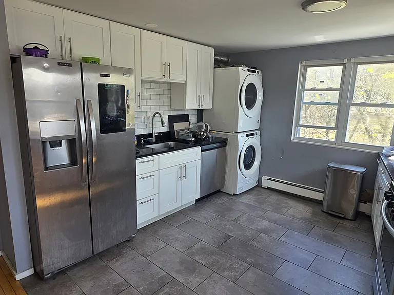 59 Jasset St #3 — Photo 2