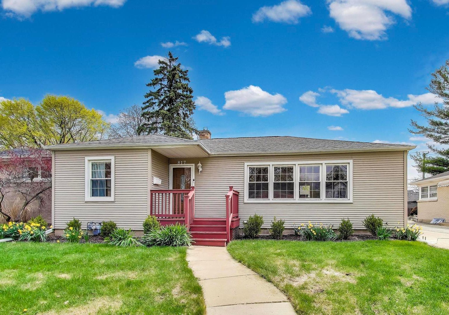 817 N Patton Ave, Arlington Heights, IL 60004 | Zillow