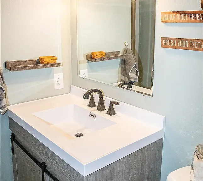 1124 Lilac Ln #2 — Photo 9