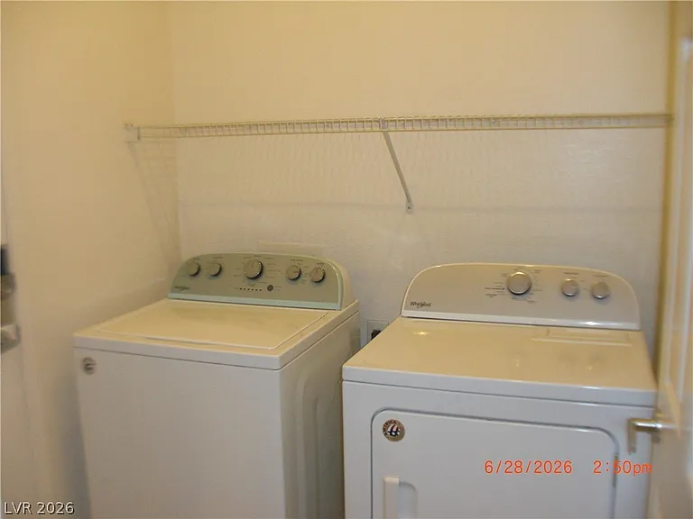 2160 Burris Hill Dr — Photo 5