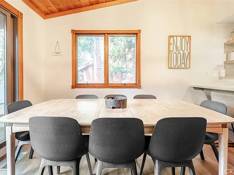 24656 Bernard Dr — Photo 13