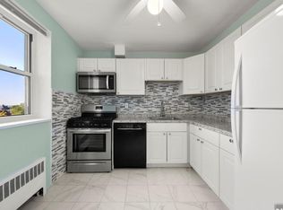 2345 Linwood Ave APT 5E, Fort Lee, NJ 07024