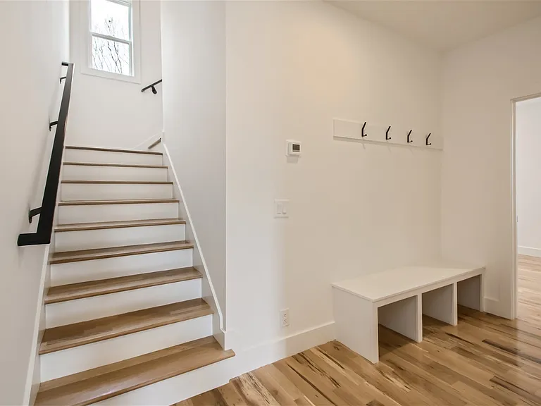 1st floor entry
