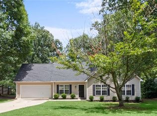 3703 Bolding Rd, Flowery Branch, GA 30542